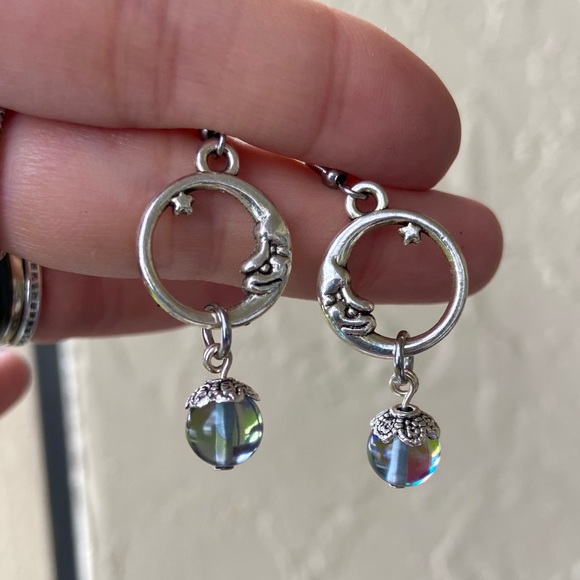 🔴 SALE ! red dot items are 2 for $25 . Bundle more than 3 and its $10 each 🙂 - Picture 13 of 14